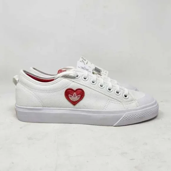adidas | Shoes | Nwob Womens 95 Adidas Originals Nizza Trefoil Heart White  Canvas Sneakers Shoe | Poshmark